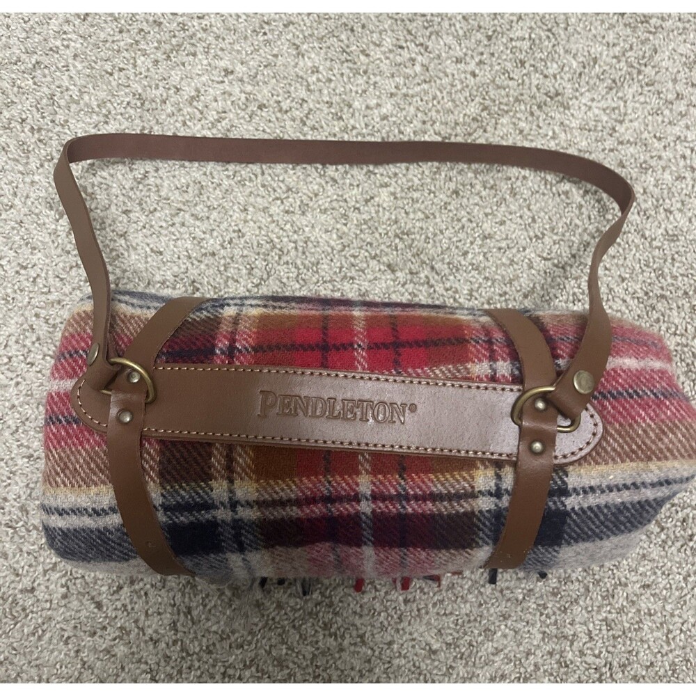 PENDLETON 52x63 Green Red Yellow Black Plaid Blanket Brown Leather Carrier Strap